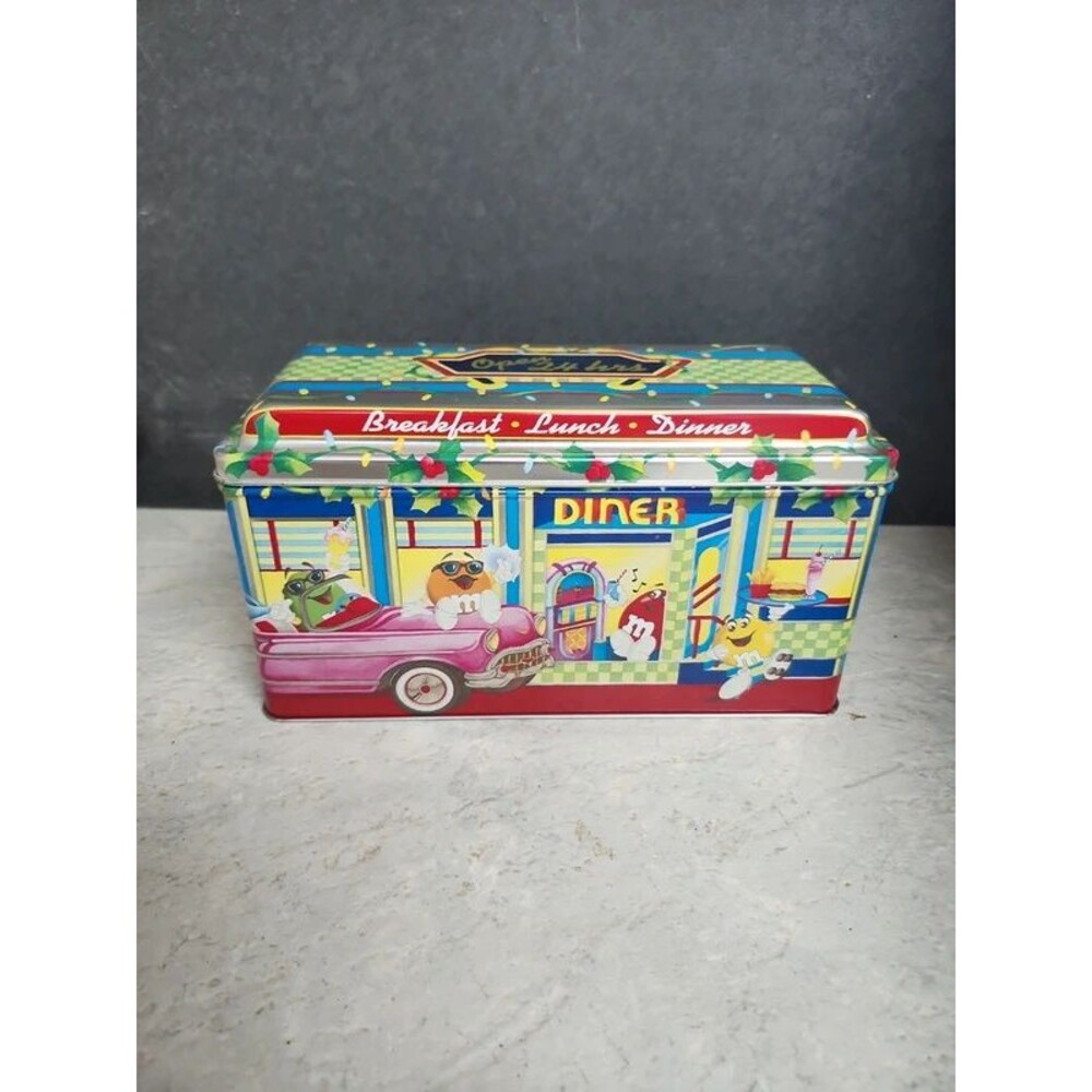 M&M,s collectors tin diner 1996 number 4 in the collection 30yrs old